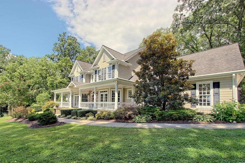 299 Old Homestead Lane, Hayesville NC 28904